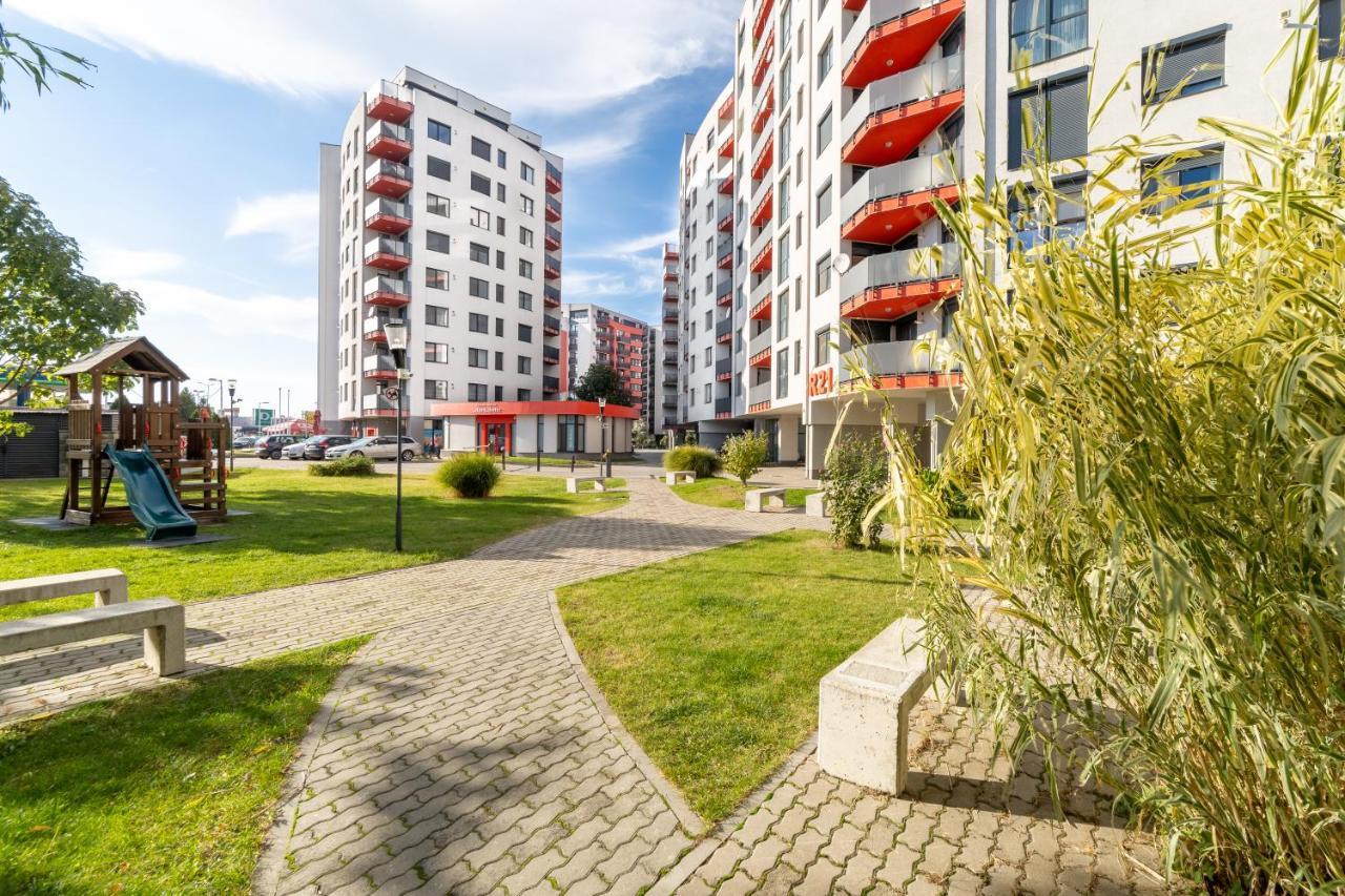 Ari Red Apartment In Complexul Ared Kaufland アラド エクステリア 写真