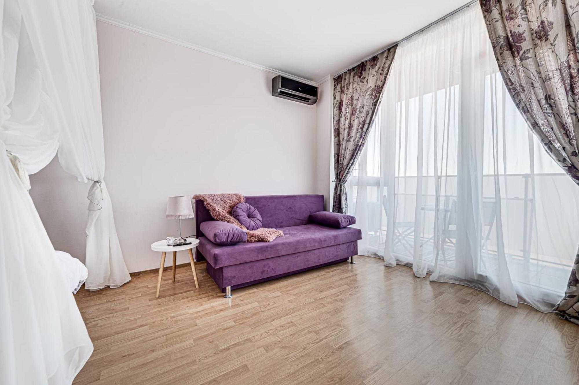 Ari - Ared Luxurious Apartments With Balcony & Free Parking アラド エクステリア 写真